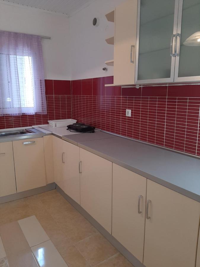 Ferienwohnung Cozy Flat In Néa Mákri Exterior foto