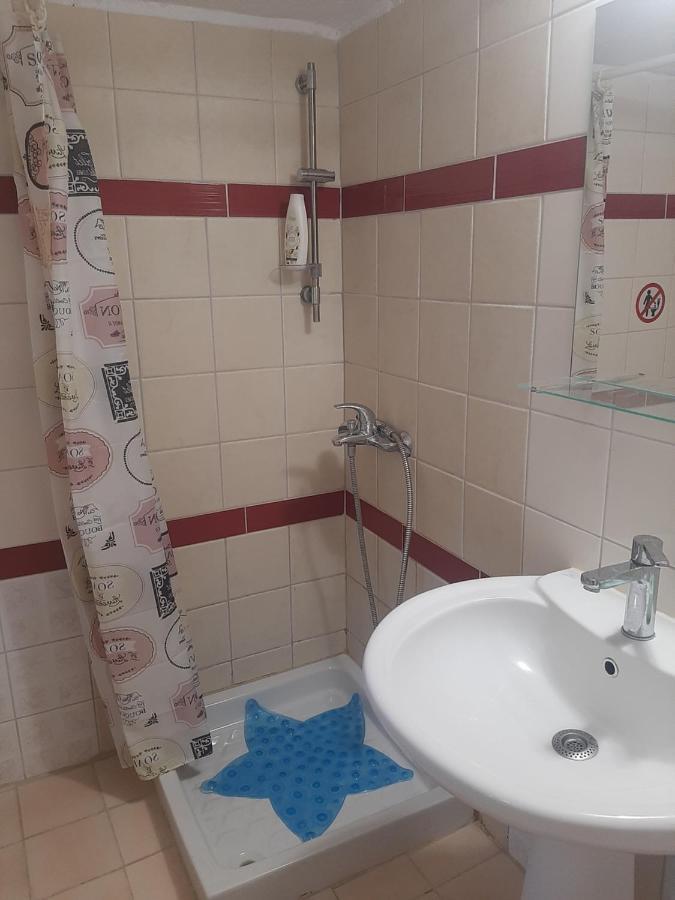 Ferienwohnung Cozy Flat In Néa Mákri Exterior foto