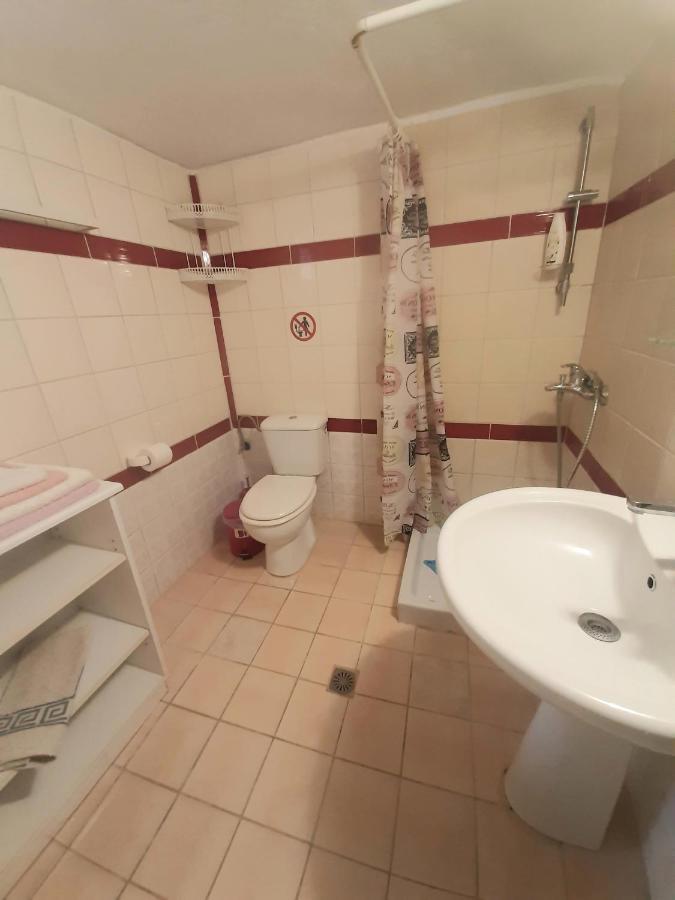 Ferienwohnung Cozy Flat In Néa Mákri Exterior foto